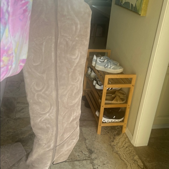 Jeffrey Campbell Amigo Lo Boot - Picture 3 of 6